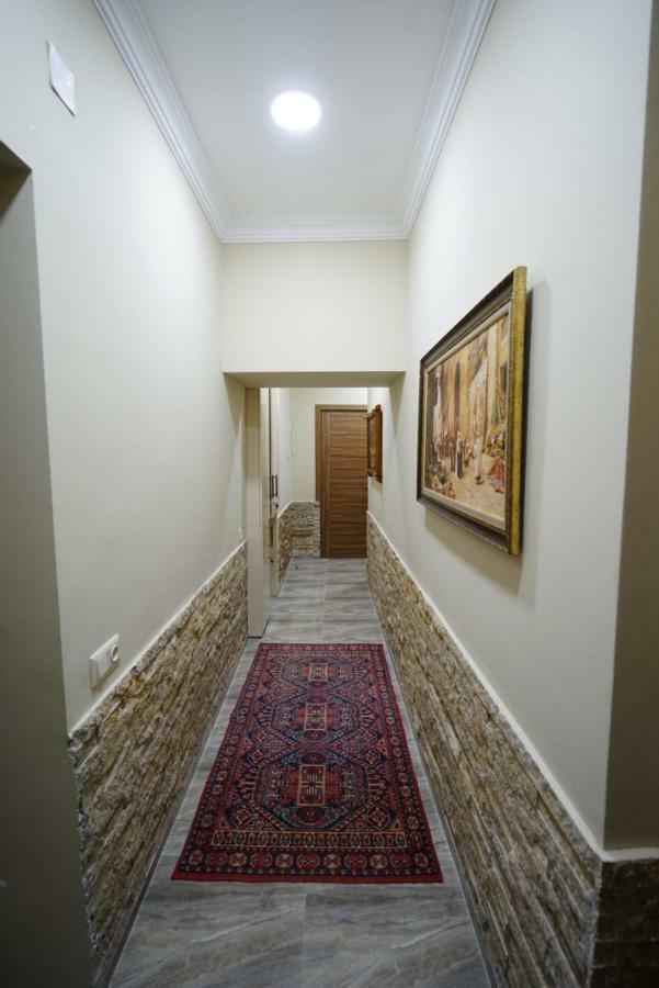 Hotel Daisy S Home Kutaisi Exterior photo